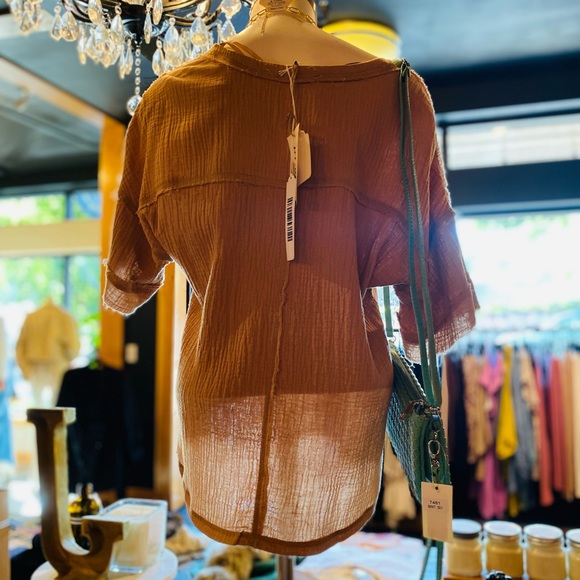 Just in blouse - Picture 3 of 5